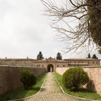Ingresso, Eremo di Monte Giove - Fano